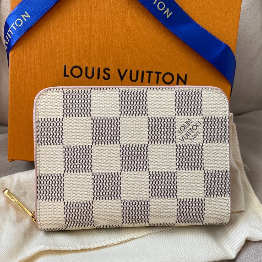Authentic Louis Vuitton Wallet
